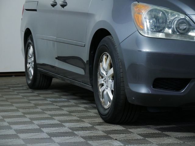Used 2009 Honda Odyssey EX-L with VIN 5FNRL386X9B023051 for sale in Shakopee, Minnesota