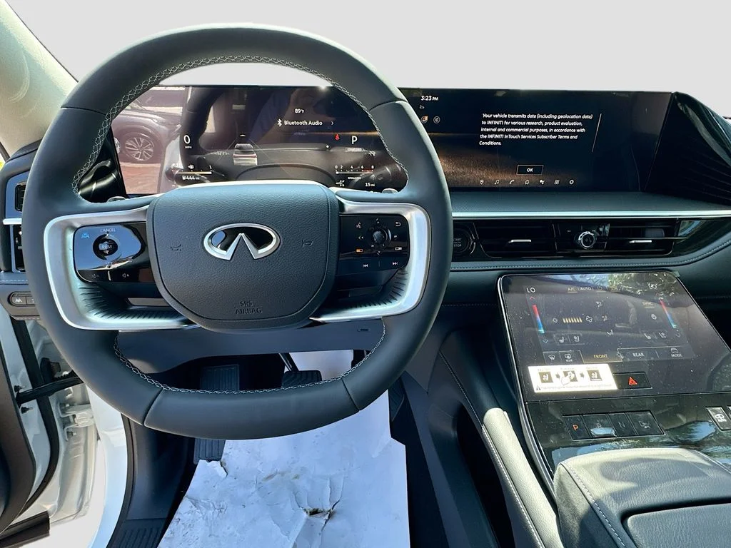 New 2026 RADIANT WHITE INFINITI Luxe 4WD image 11