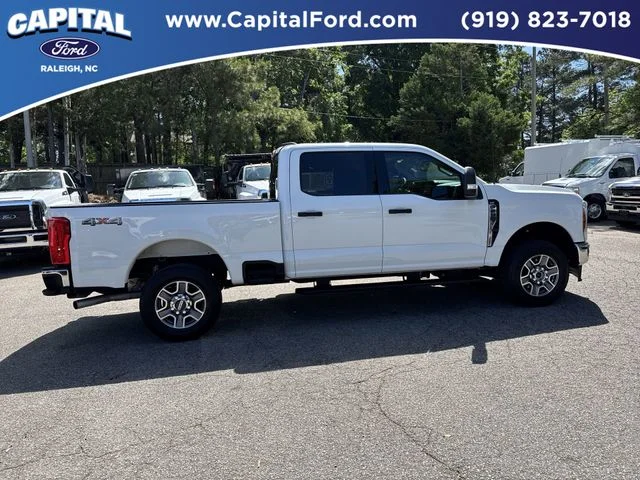 Used 2025 White Ford XLT image 9
