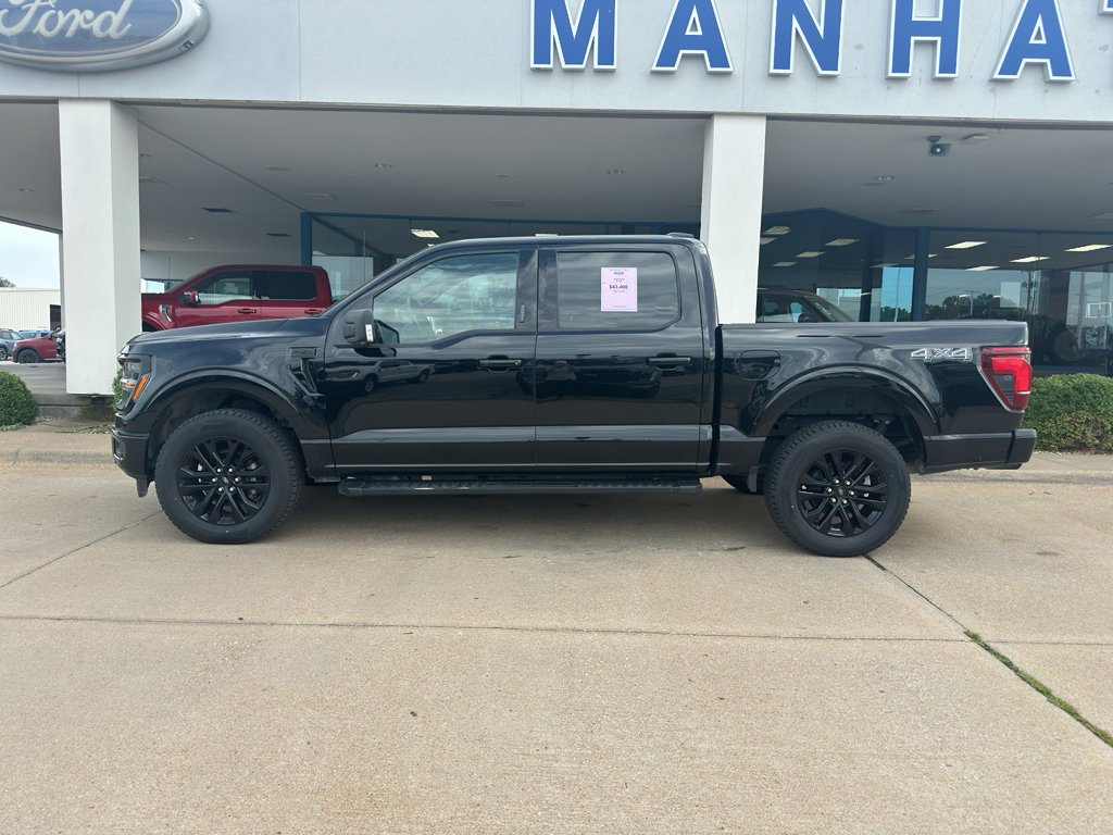 Used 2024 Agate Black Metallic Ford XLT image 10