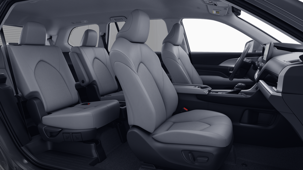 New 2026 Wind Chill Pearl Toyota XLE image 20