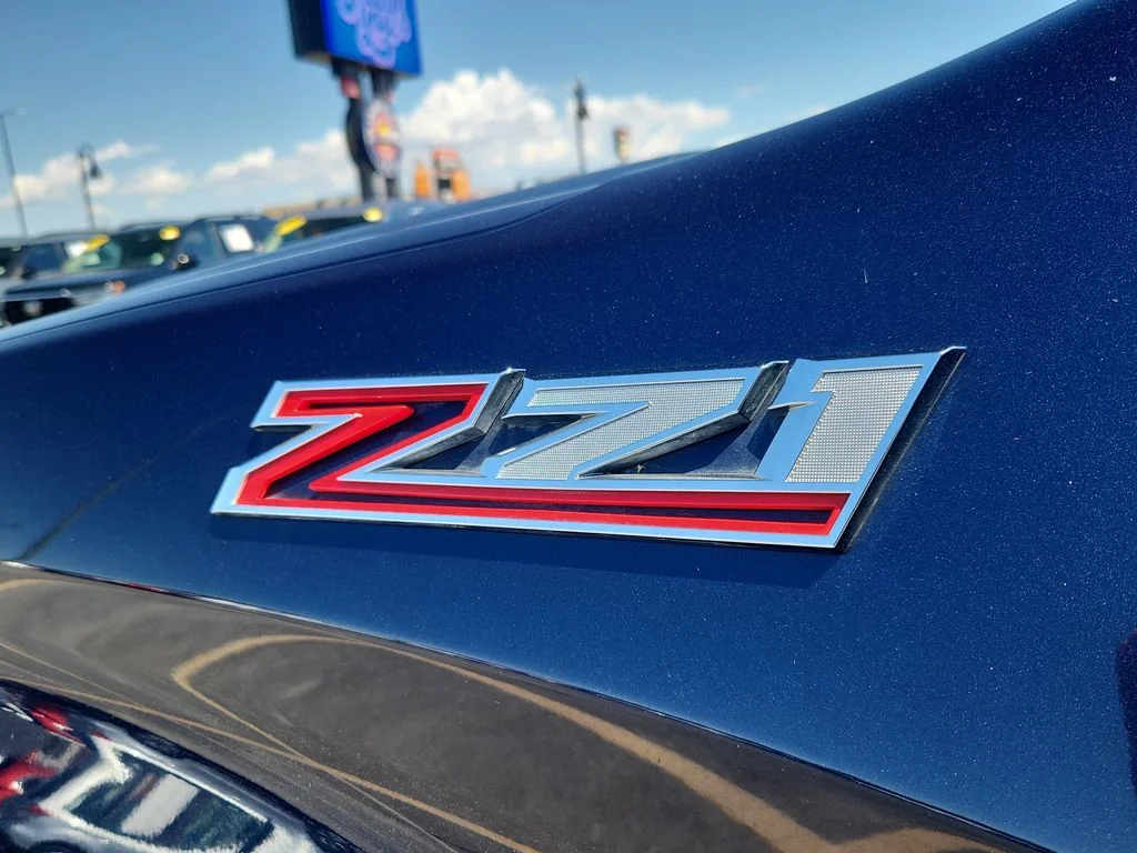 Used 2019 Blue Chevrolet Custom Trail Boss image 19