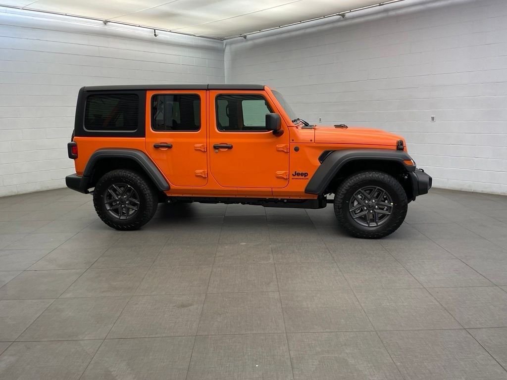 New 2026 Joose Exterior Paint Jeep Sport S image 2