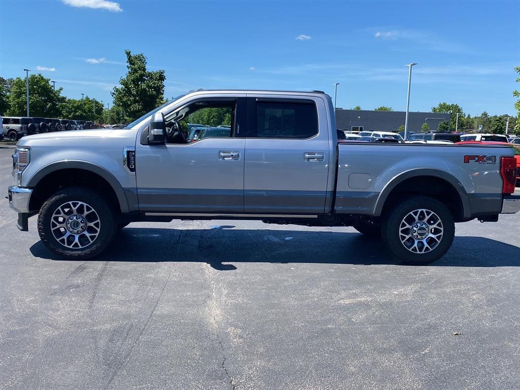 Used 2021 Iconic Silver/Carbonized Gray Ford Lariat image 7