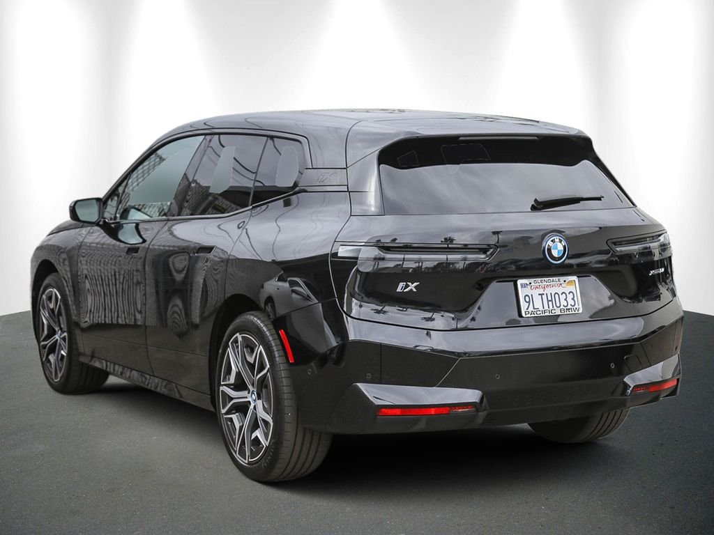 2025 BMW iX 50 - Photo 4