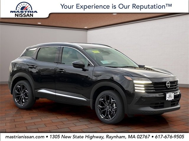 2025 Nissan Kicks SR AWD