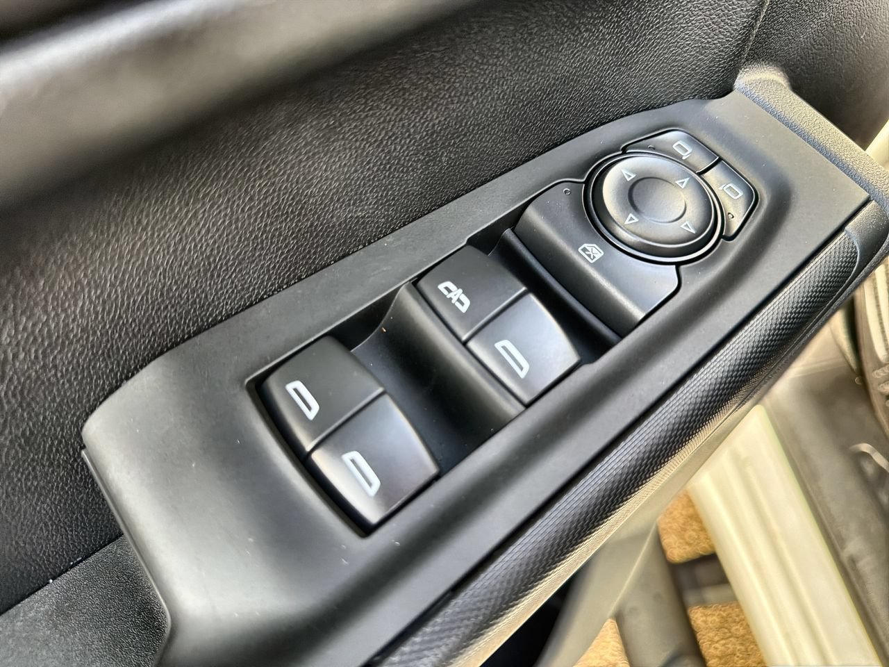 2026 Chevrolet Silverado 1500 Custom - Photo 19