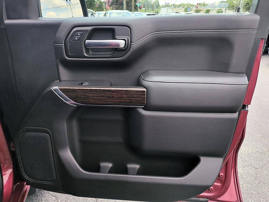 Used 2020 Red Quartz Tintcoat GMC SLE image 32
