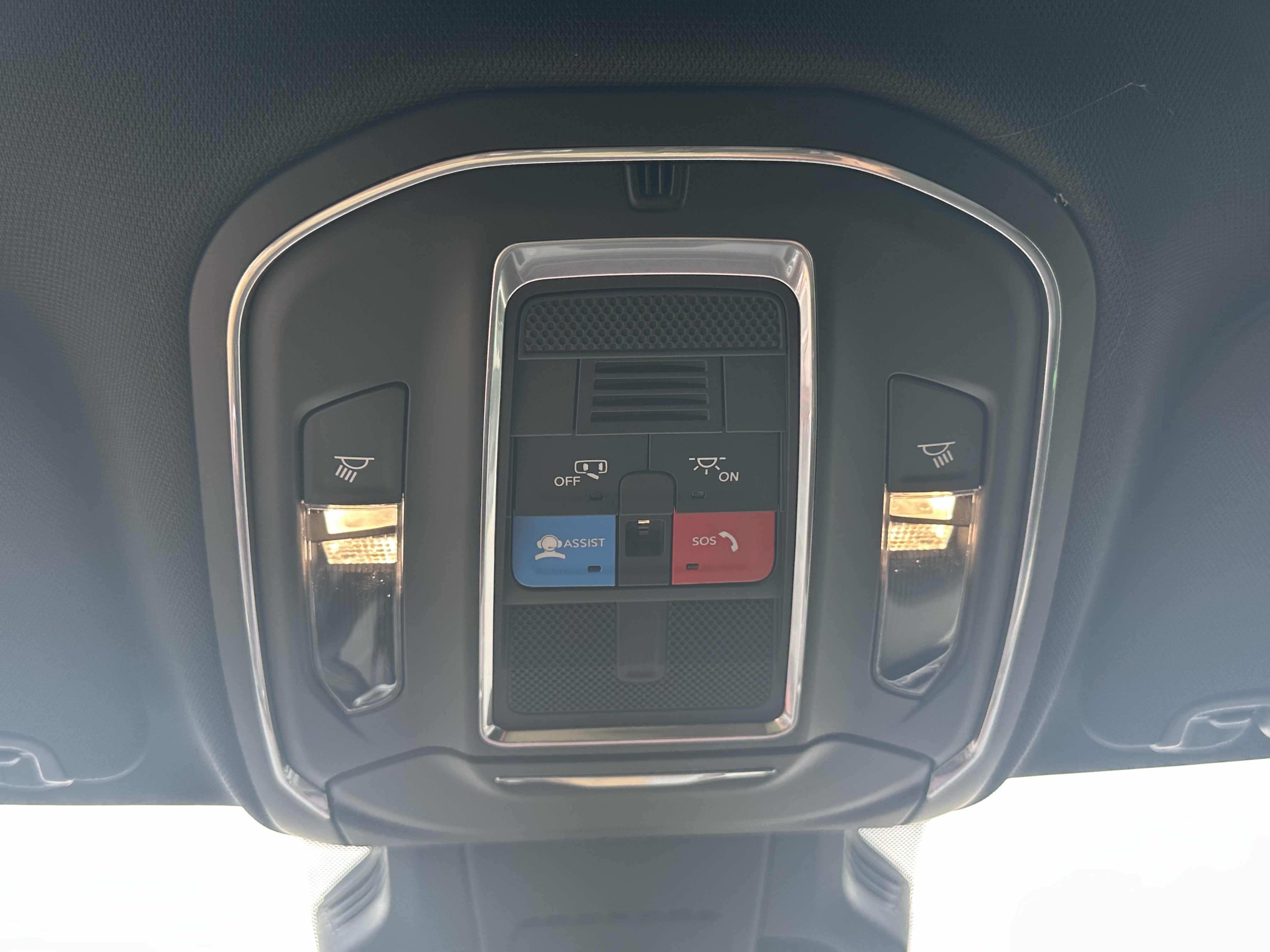 New 2026 Red Hot Pearlcoat Jeep Laredo image 19