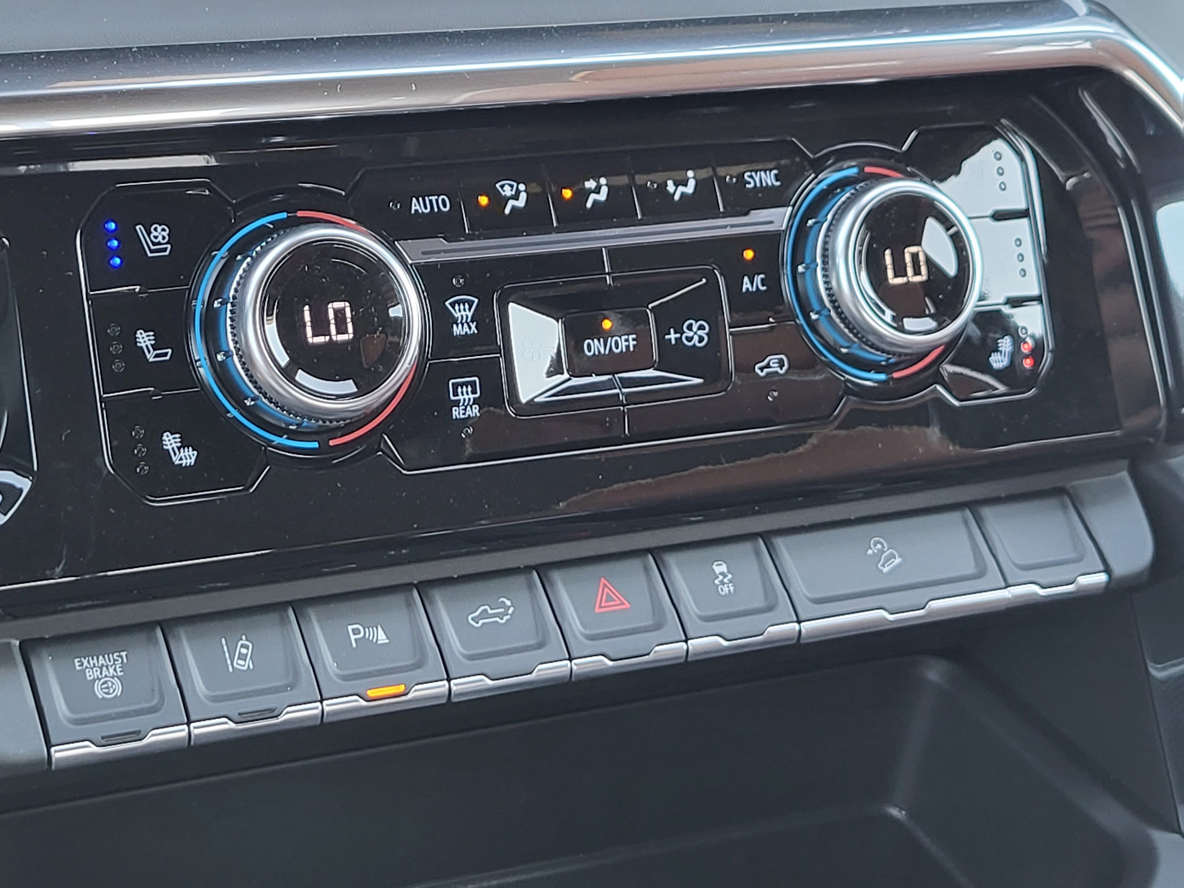 New 2026 Summit White GMC Denali Ultimate image 17