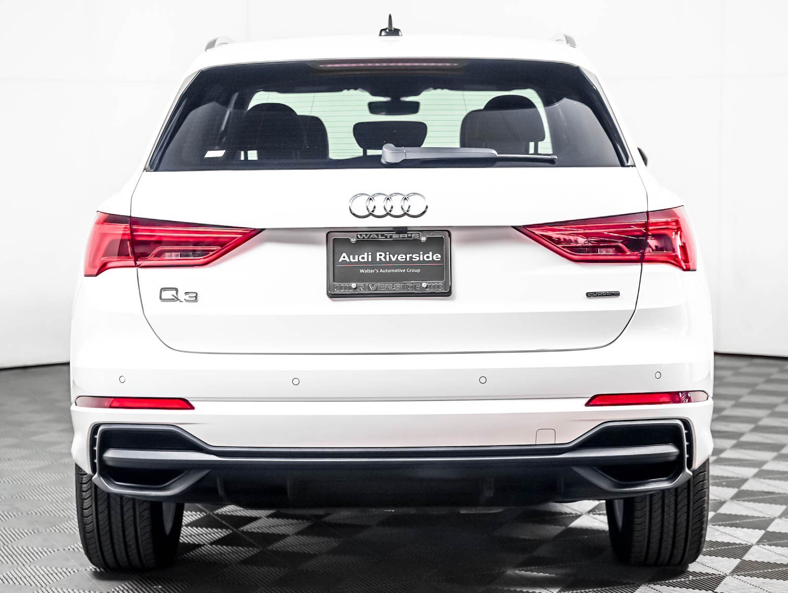 Used 2023 Ibis White Audi S line Premium image 7