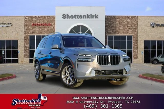2024 BMW X7 40i