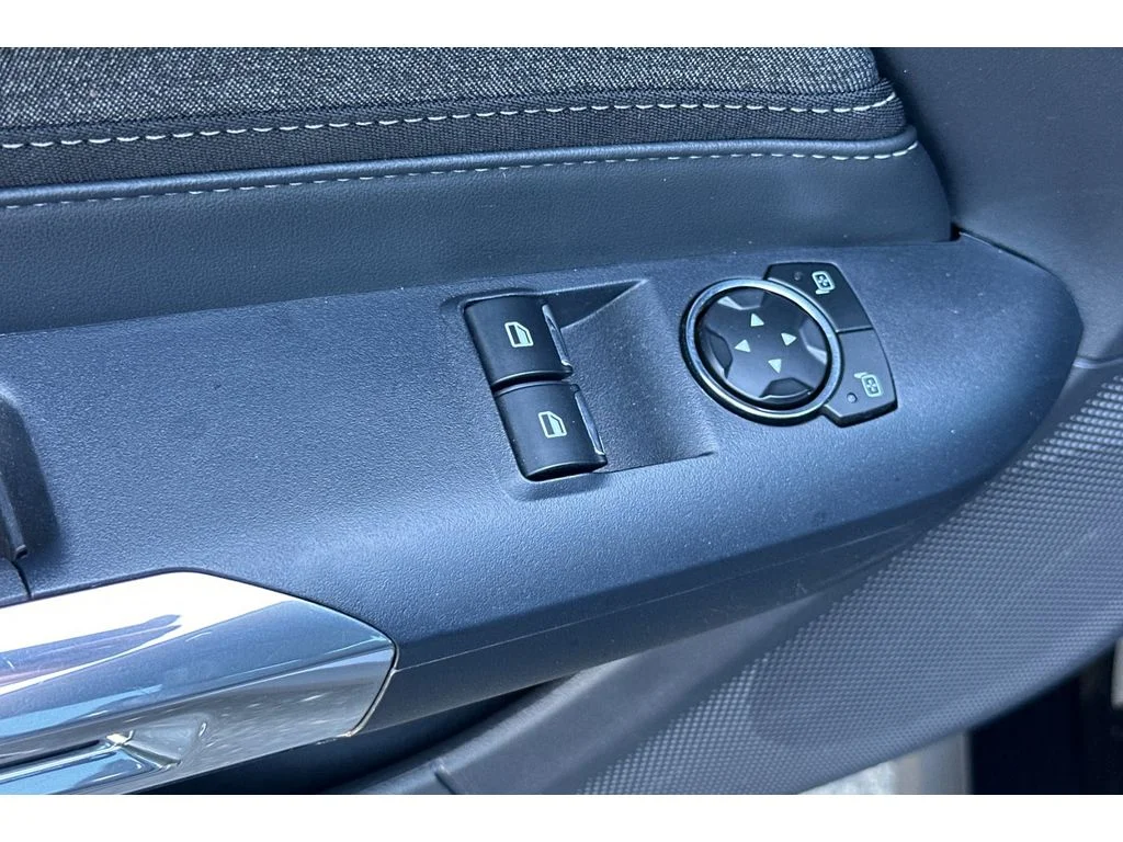 Used 2025 Shadow Black Ford EcoBoost image 12