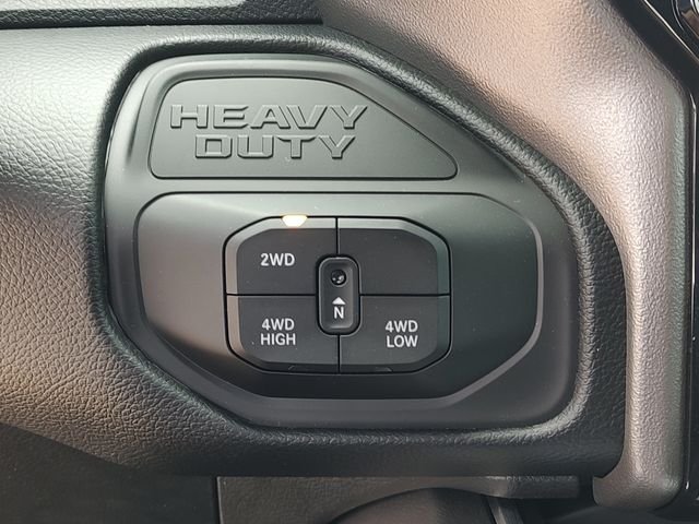 New 2026 Ceramic Gray Clear-Coat Exterior Paint RAM Laramie image 20