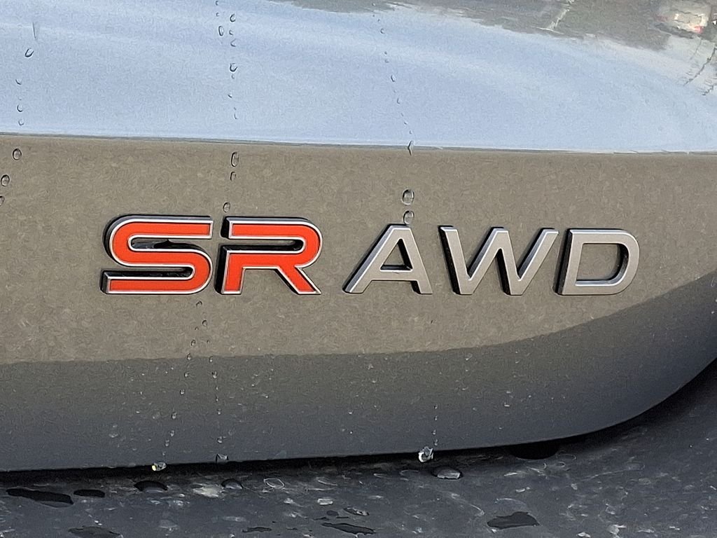 New 2026 Gray Nissan SR image 20