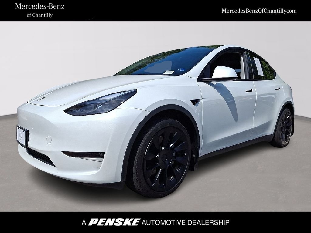 2024 Tesla Model Y Long Range Dual Motor All-Wheel Drive's photo