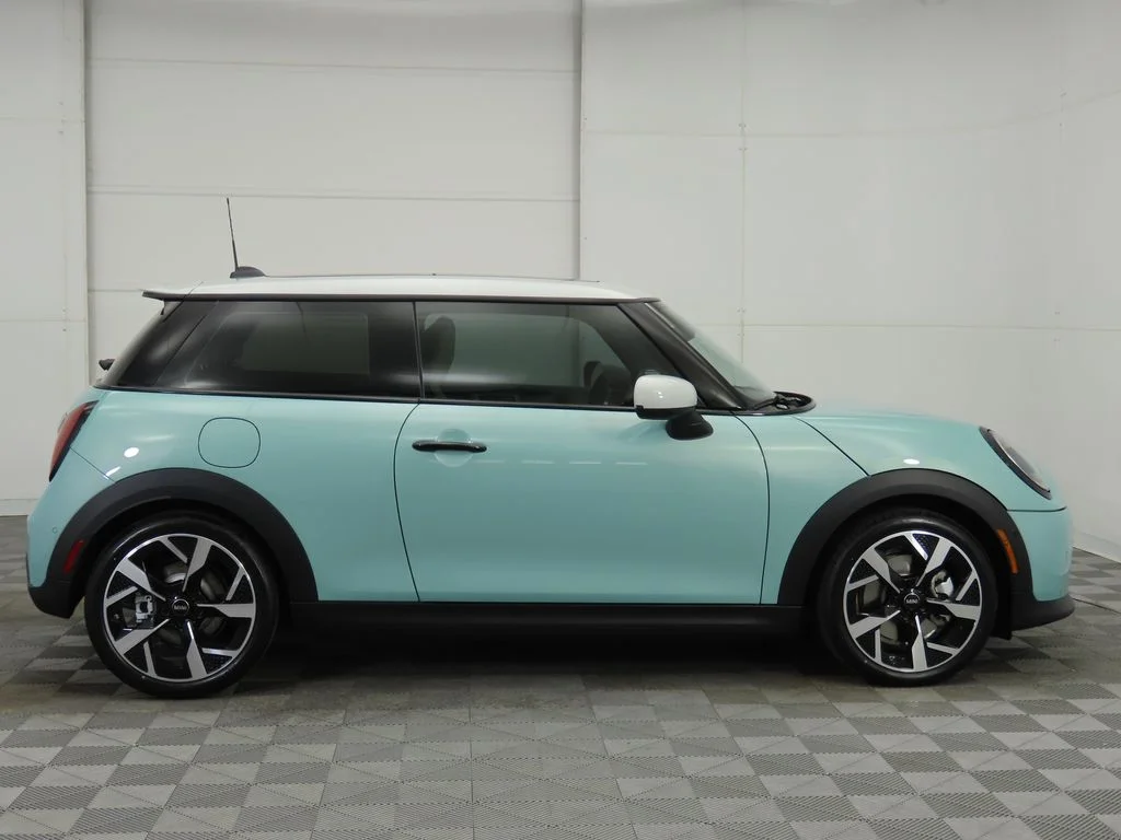 2026 MINI Hardtop 2 Door S - Photo 9