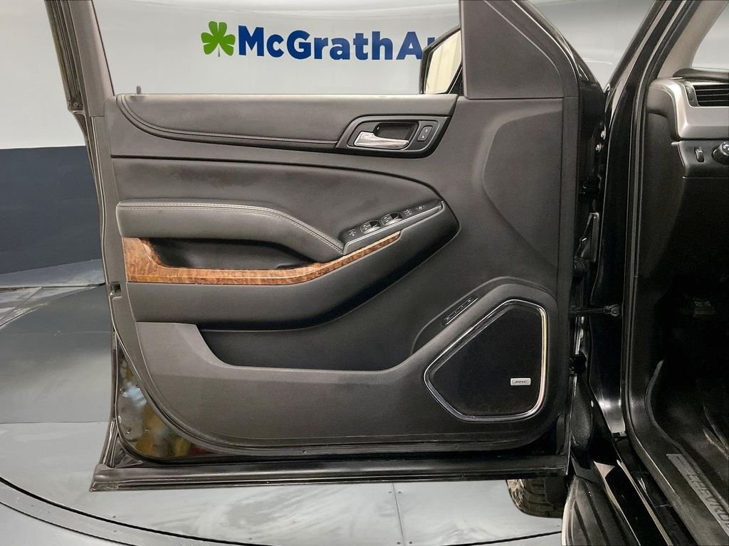 Used 2017 Black Chevrolet Premier image 27