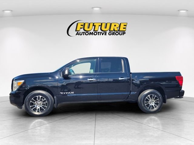 Used 2021 Black Nissan SV image 6