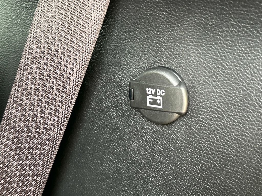 Used 2025 Blue Chrysler Limited image 13