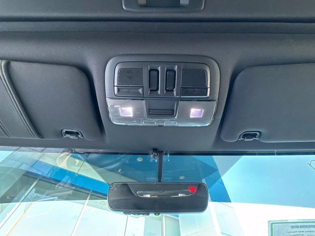 Used 2017 Gray Subaru Premium image 28