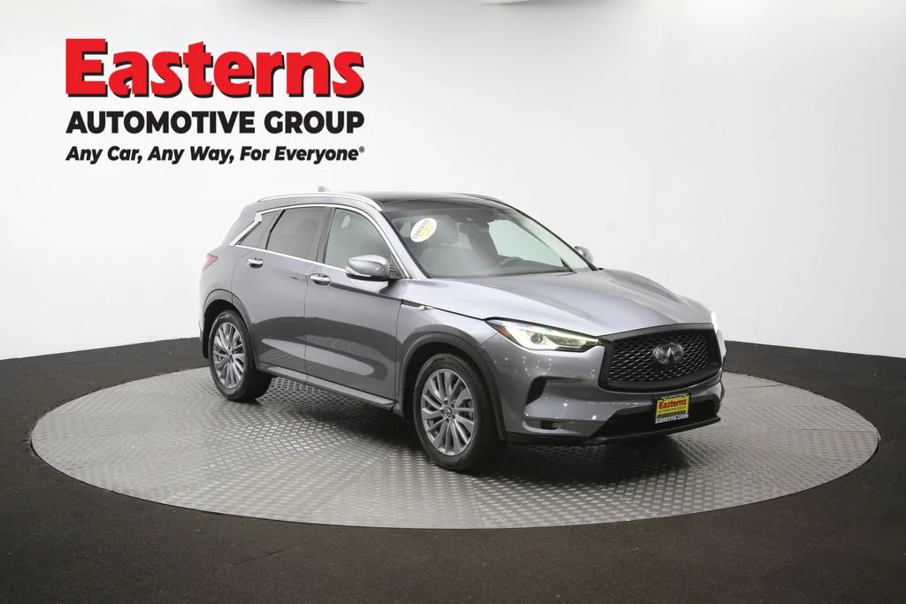 Used 2023 Gray INFINITI LUXE image 52