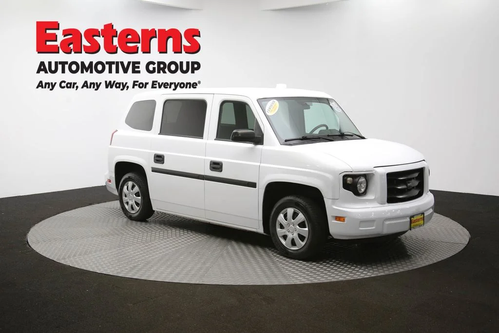 Used 2014 White VPG Taxi image 44