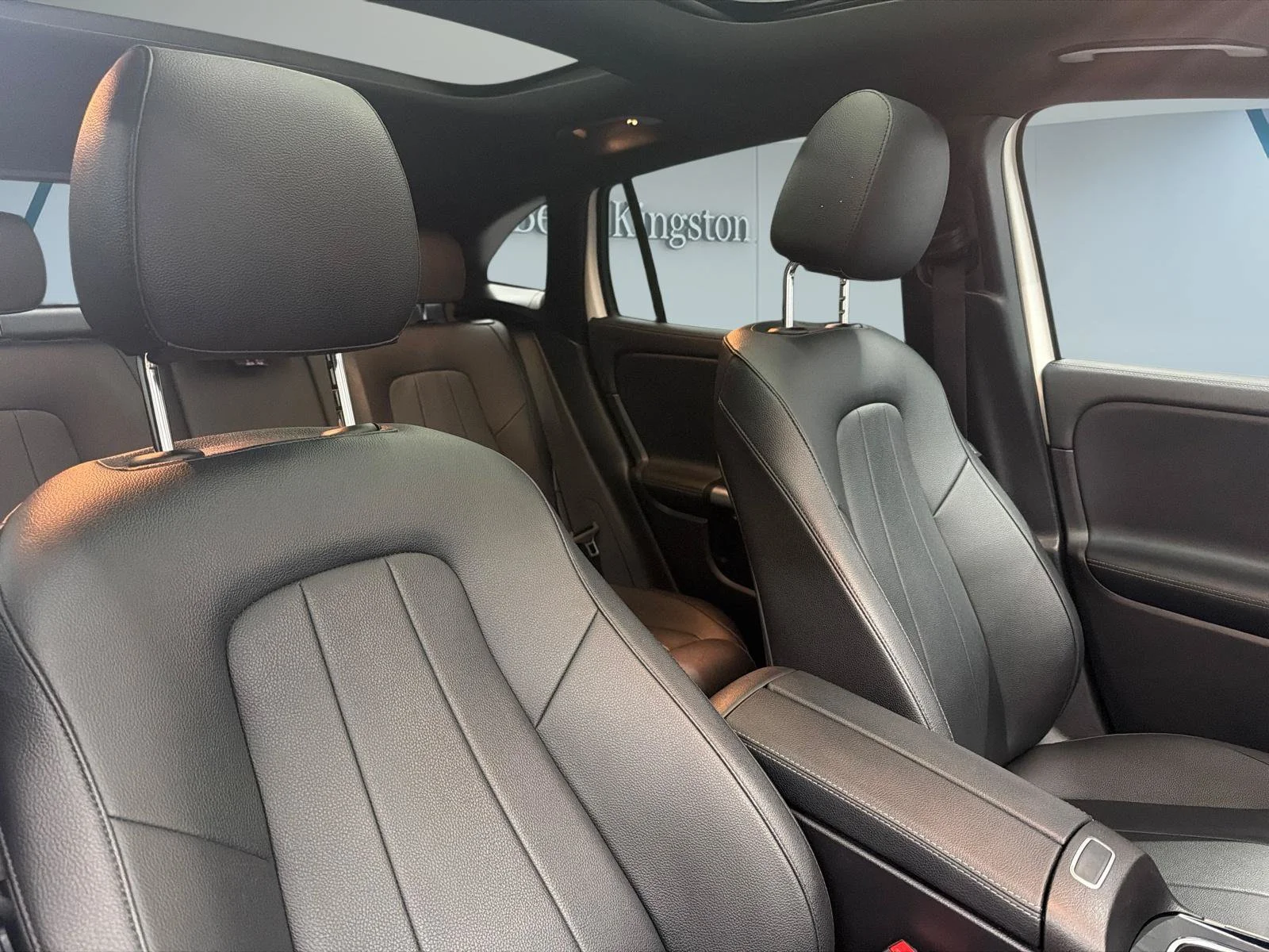 Used 2026 White Mercedes-Benz GLA 250 image 3