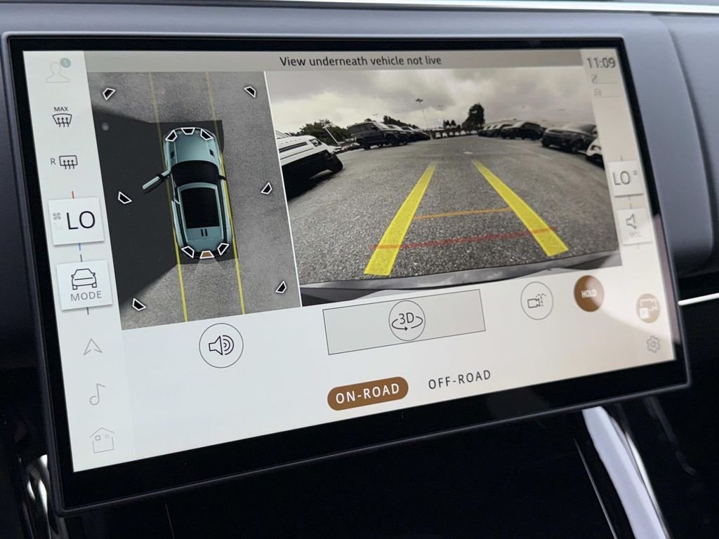 New 2026 Firenze Red Land Rover SE image 4
