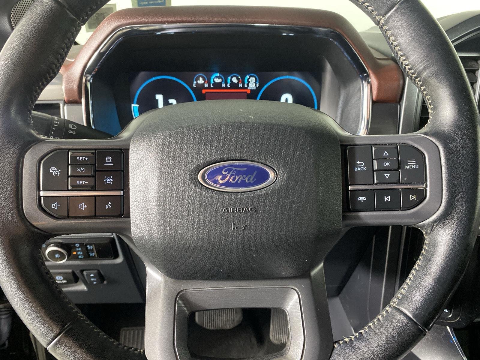 Used 2023 Agate Black Ford LARIAT image 15