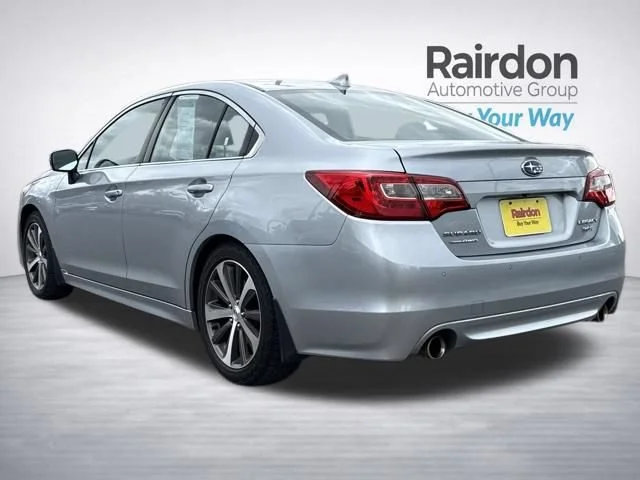 Used 2017 Ice Silver Metallic Subaru Limited image 6