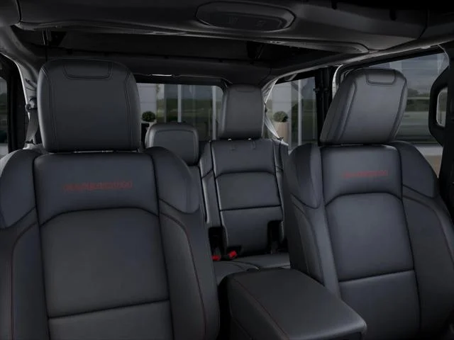 New 2025 Bright White Clear-Coat Exterior Paint Jeep Rubicon image 53