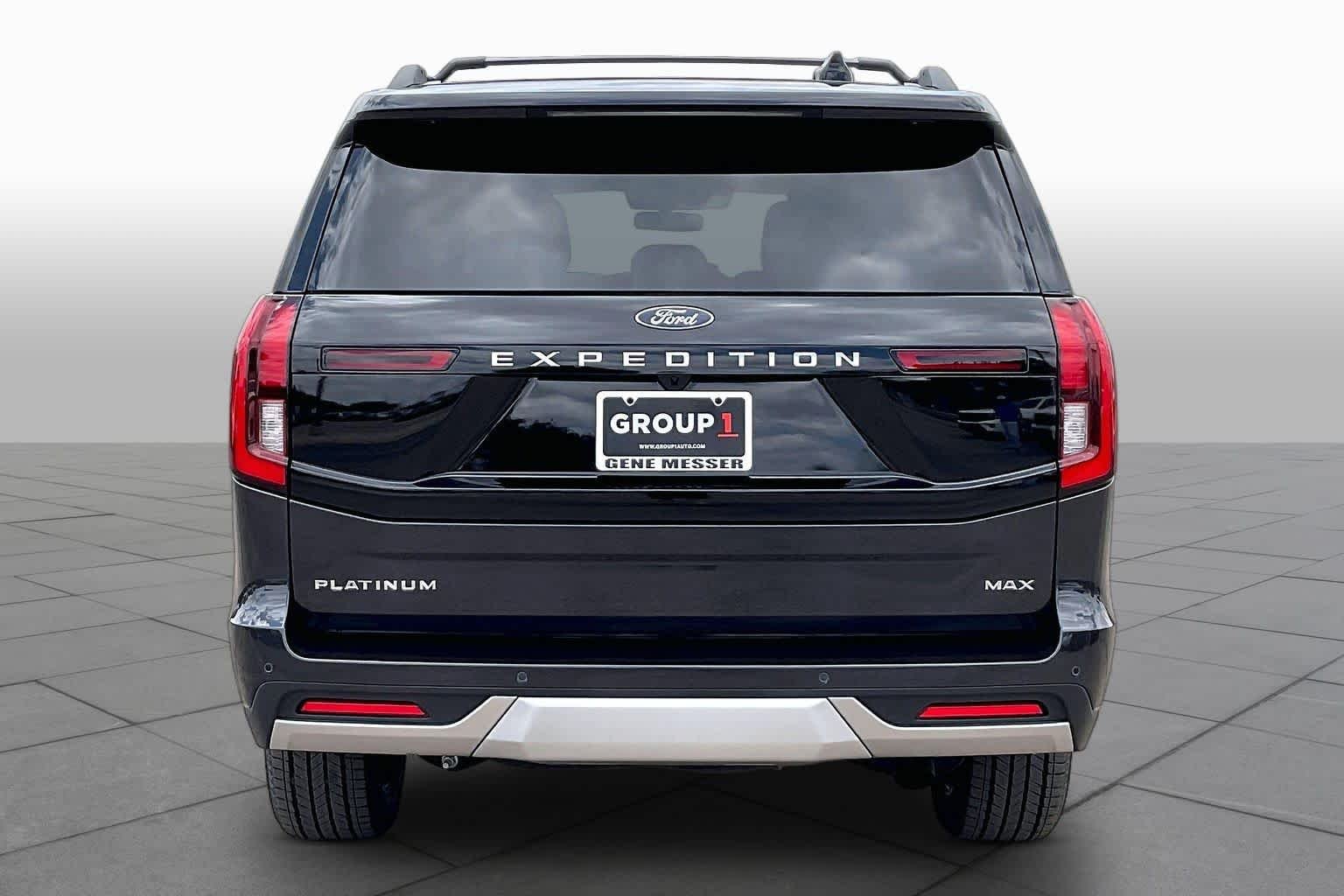New 2026 Dark Matter Gray Metallic Ford MAX Platinum® image 4
