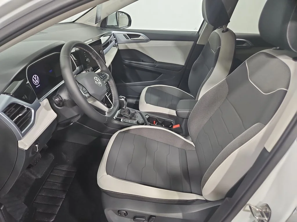 New 2026 Blue Volkswagen 1.5T SE image 9