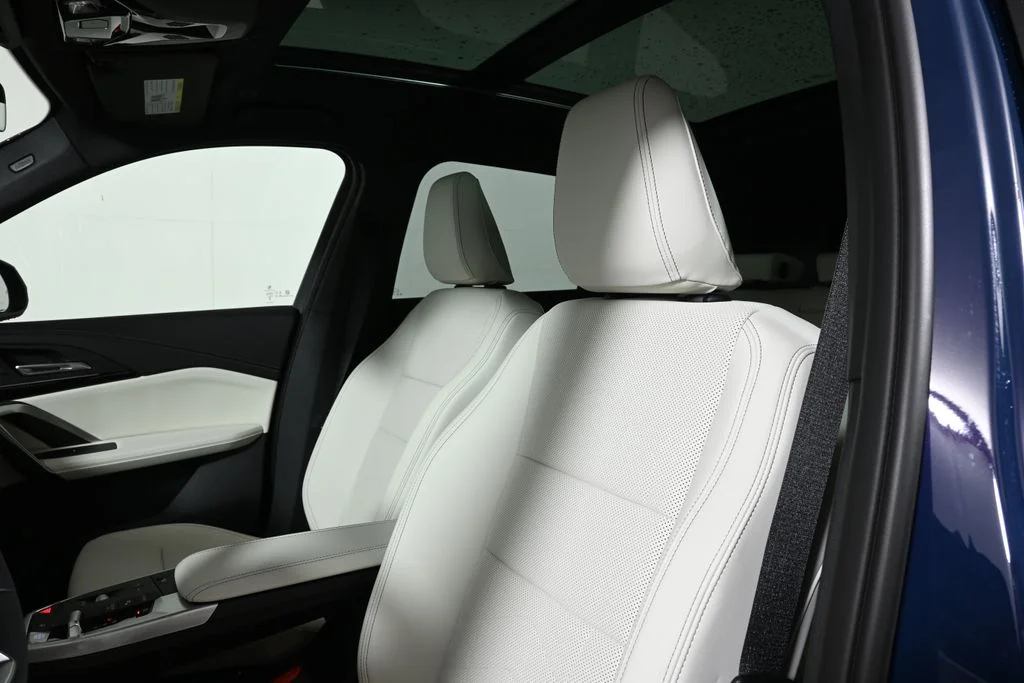 New 2026 Blue BMW xDrive28i image 16