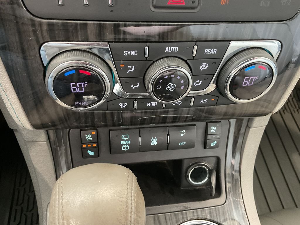 Used 2013 Gold Chevrolet LTZ image 25