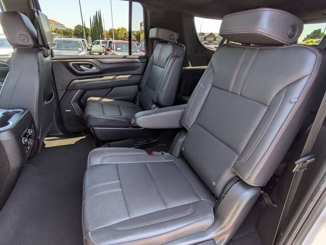 Used 2023 Pearl Chevrolet RST image 28
