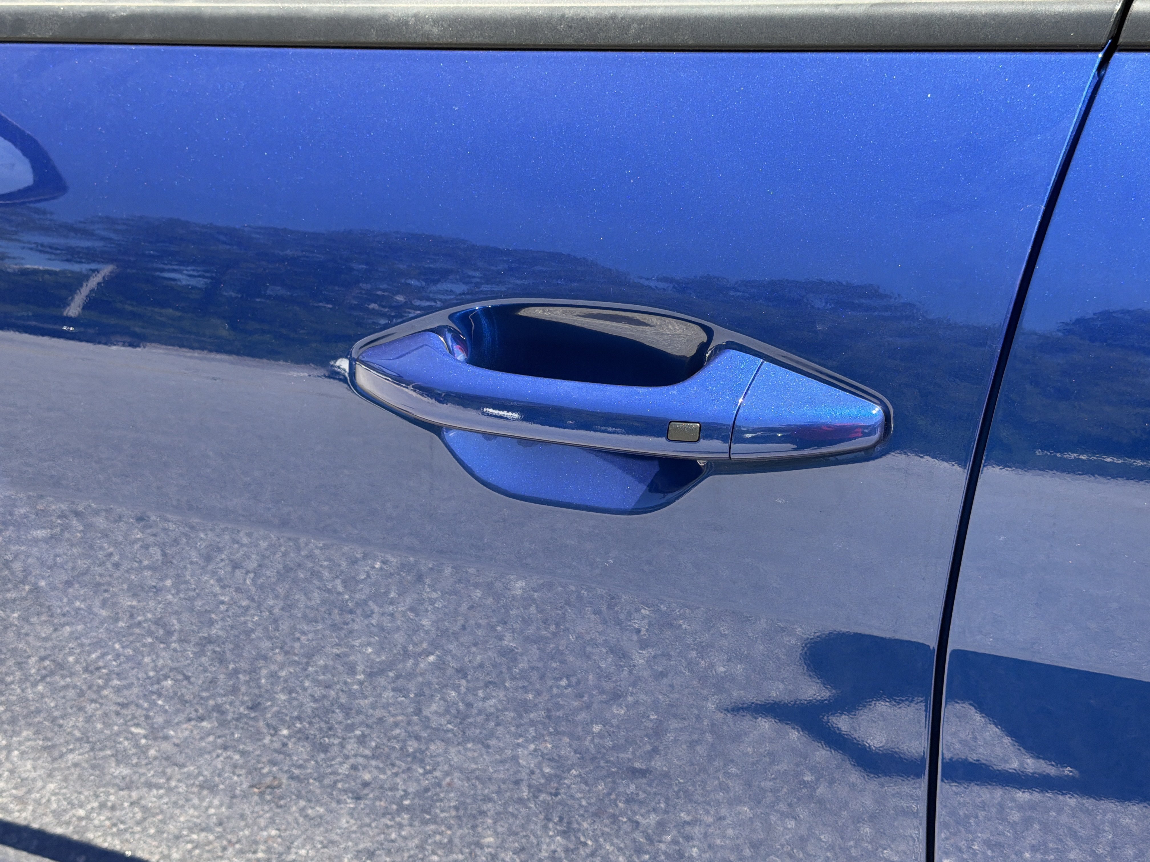 New 2026 Deep Sea Blue Kia LXS image 25