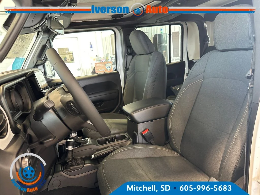 New 2026 Bright White Clearcoat Jeep Sport S image 15