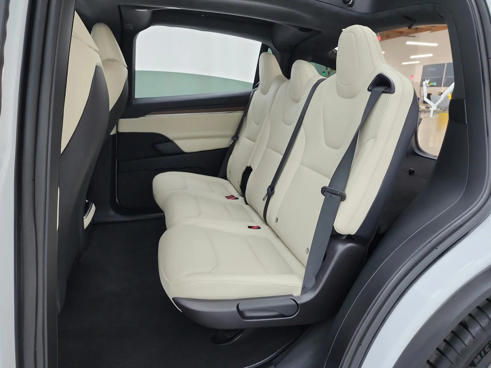Used 2023 Pearl White Multi-Coat Tesla AWD image 15