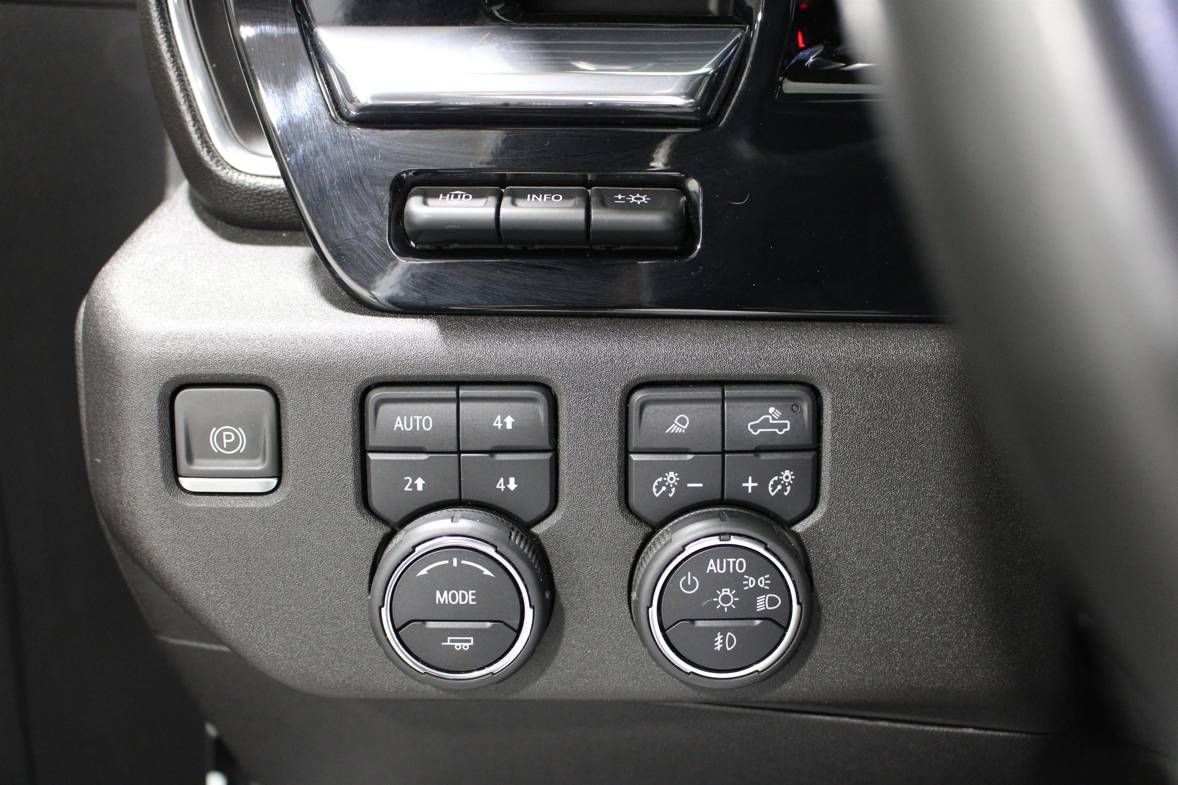 2024 Chevrolet Silverado 2500HD High Country - Photo 10