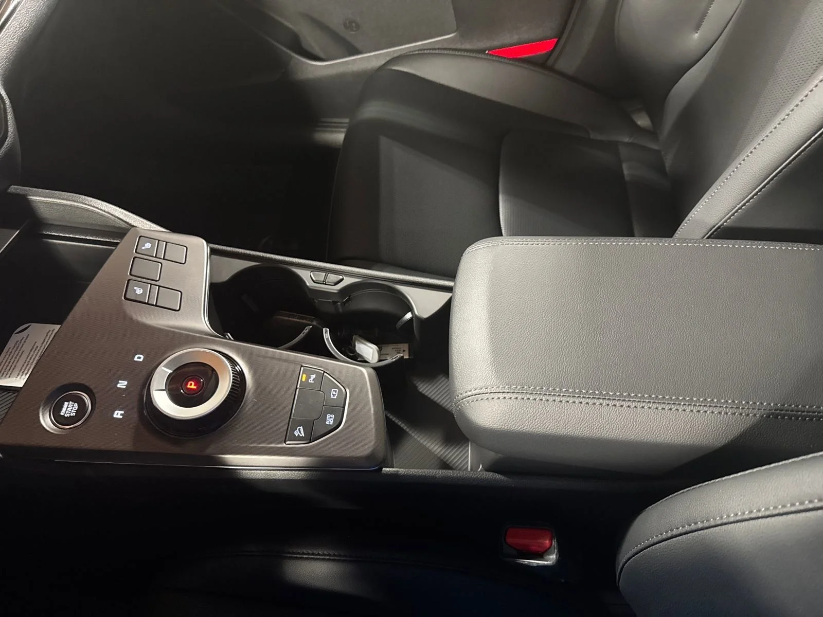 New 2026 Snow White Pearl Kia EX image 20