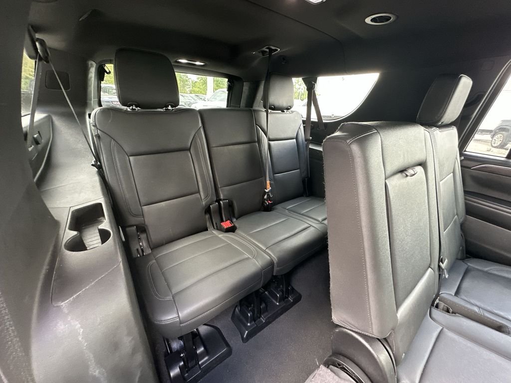 2024 Chevrolet Suburban LT - Photo 26