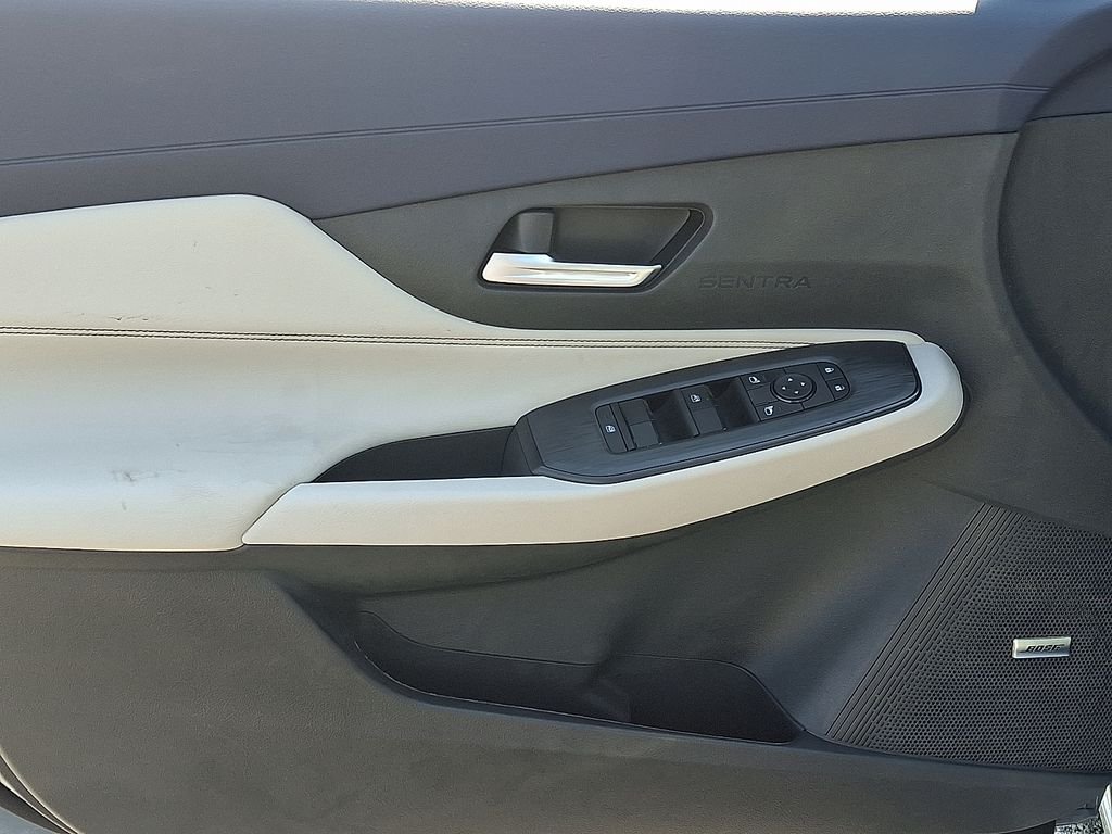 New 2026 Atlantic Gray Metallic Nissan SL image 8