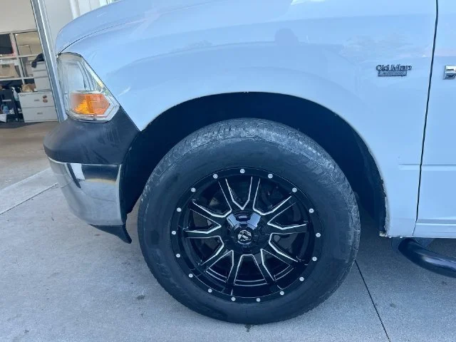 Used 2012 White Ram ST image 20