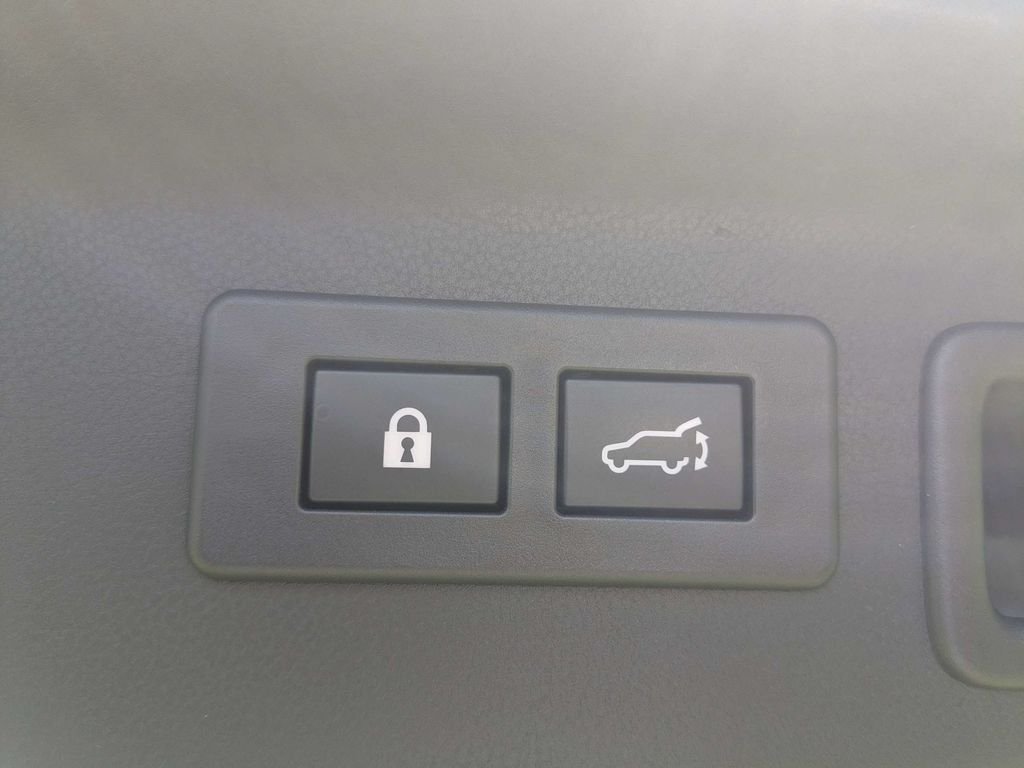 Used 2025 Gray Subaru Touring image 13