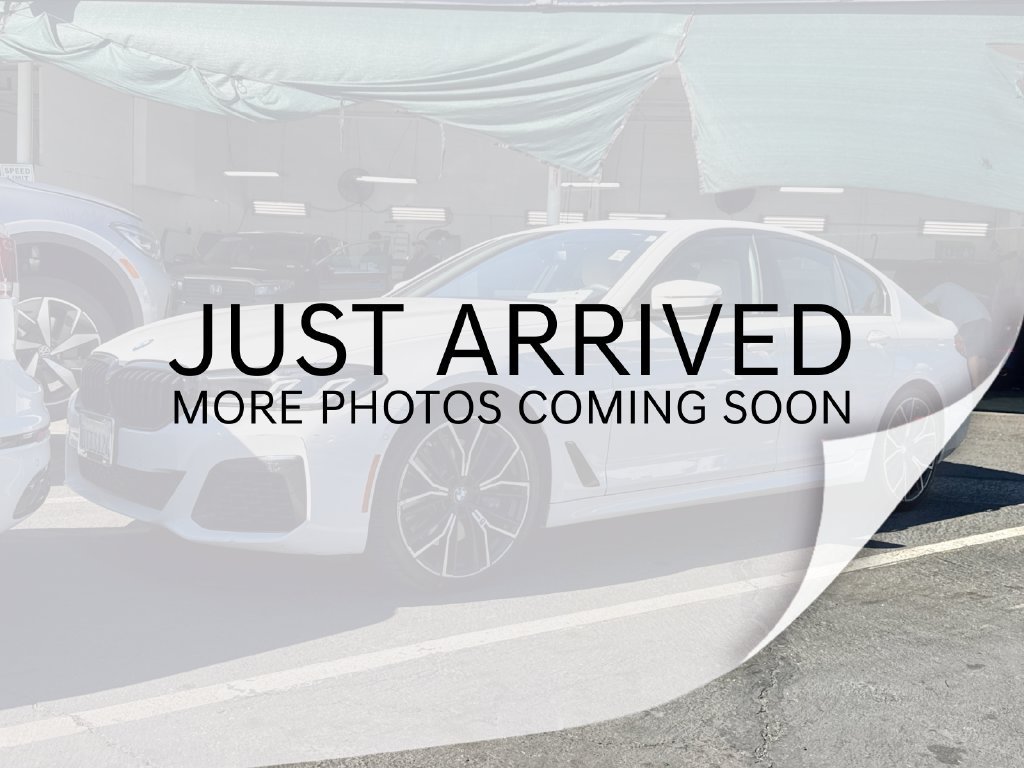 Used 2021 White BMW 540i image 1