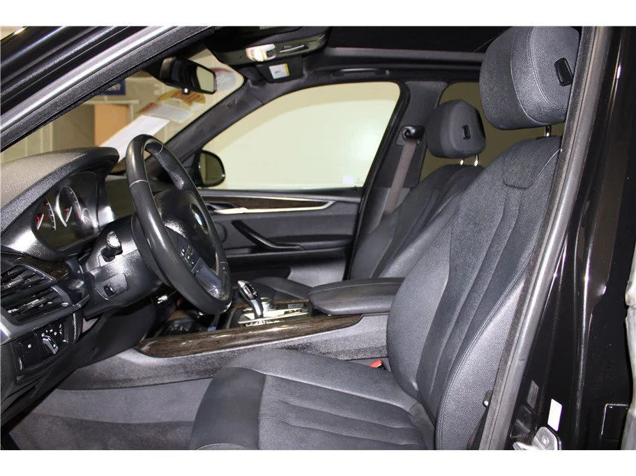 Used 2017 Black BMW sDrive35i image 10
