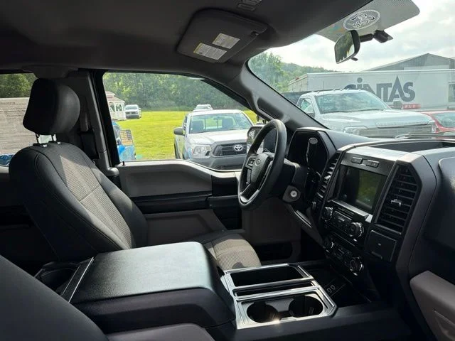 Used 2018 Red Ford XL image 32