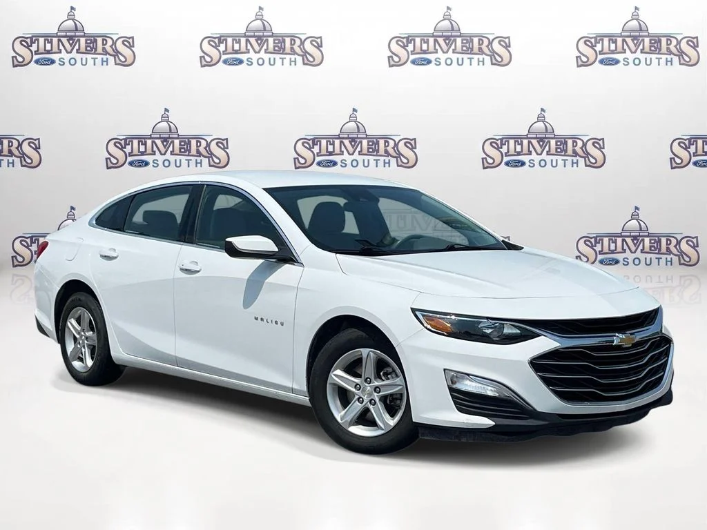 Used 2020 White Chevrolet LS image 1